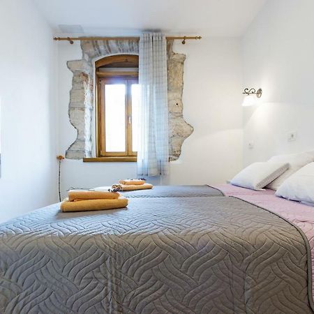 Cozy Apartment 10 Min From The Beach Pula Zewnętrze zdjęcie